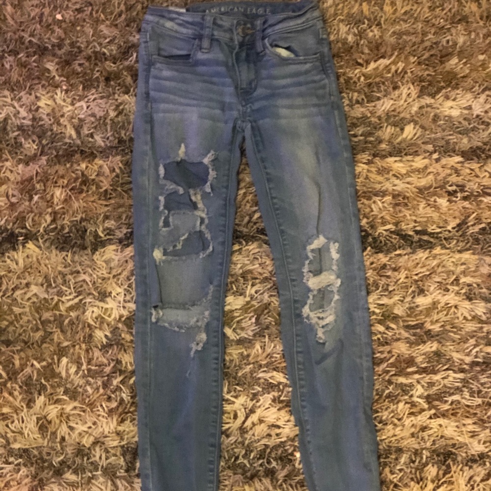 American eagle ripped jeans.